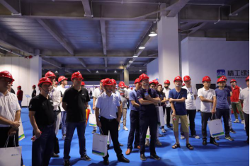 2020年紹興裝配式建筑技術(shù)經(jīng)驗(yàn)交流會(huì)順利召開(kāi)